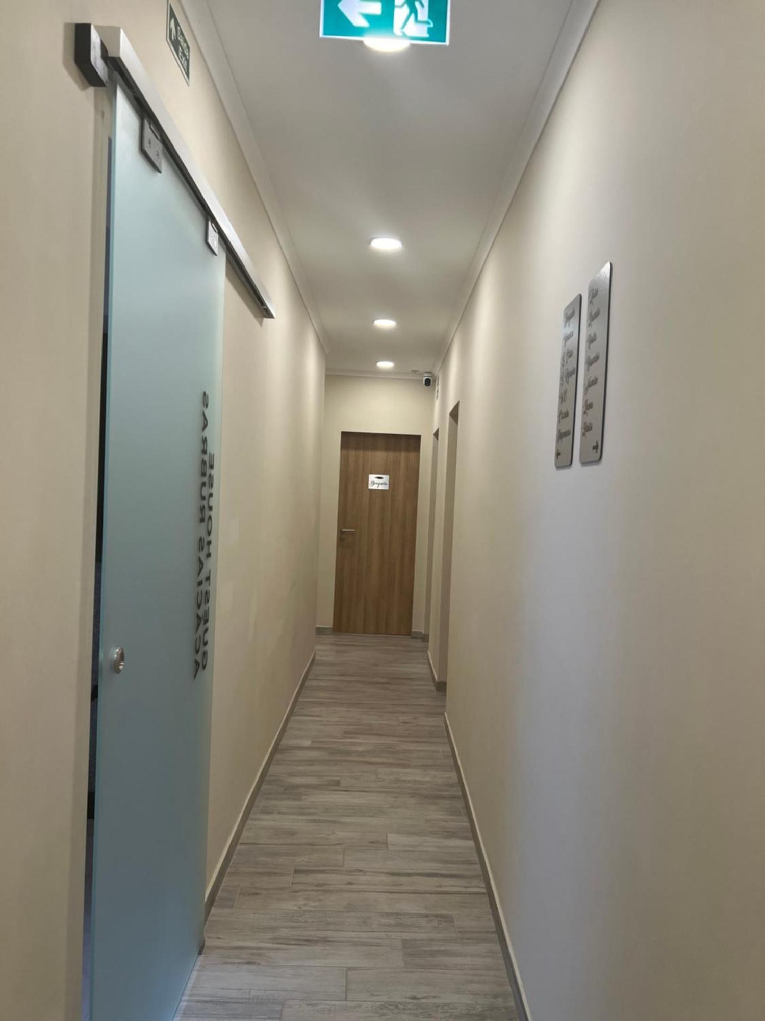 Acacias Rubras Hostel Ferreira do Zezere Ngoại thất bức ảnh