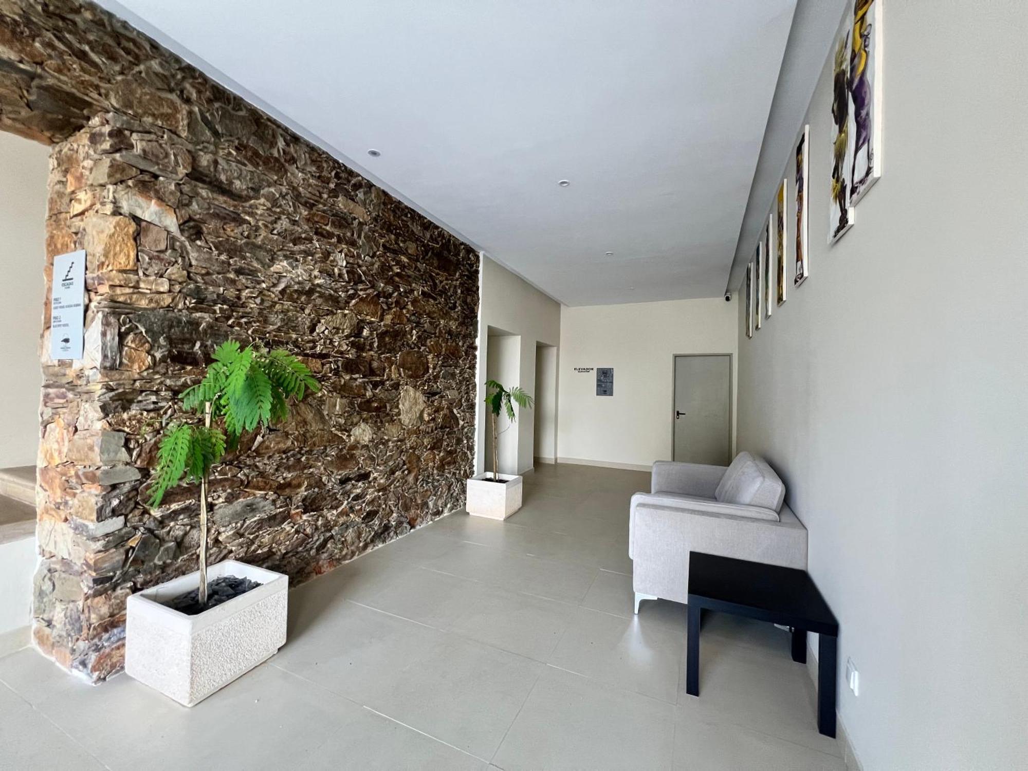 Acacias Rubras Hostel Ferreira do Zezere Ngoại thất bức ảnh